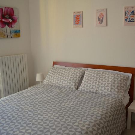 La Dolce Vita - Appartamento Con Parcheggio Privato Vicino Al Centro E All'Ospedale 阿斯蒂 外观 照片
