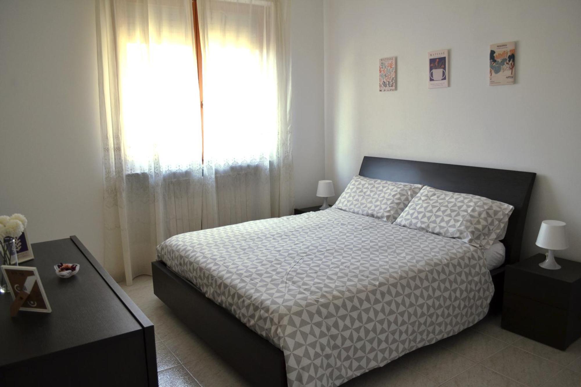 La Dolce Vita - Appartamento Con Parcheggio Privato Vicino Al Centro E All'Ospedale 阿斯蒂 外观 照片